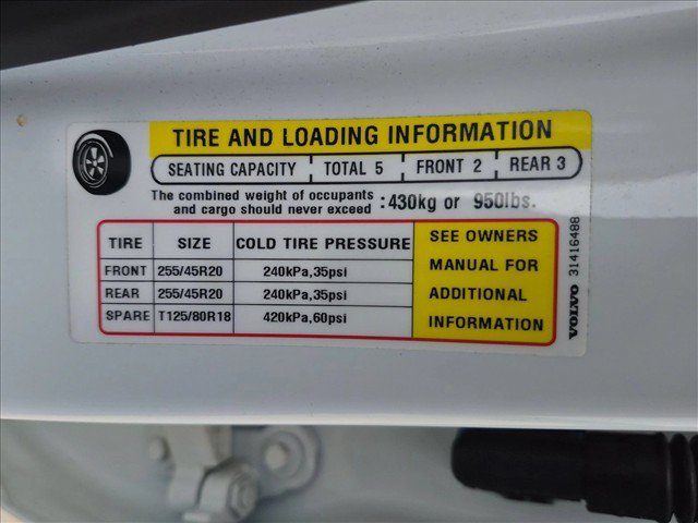 Used 2020 Volvo XC60 T5 Momentum FWD image 14