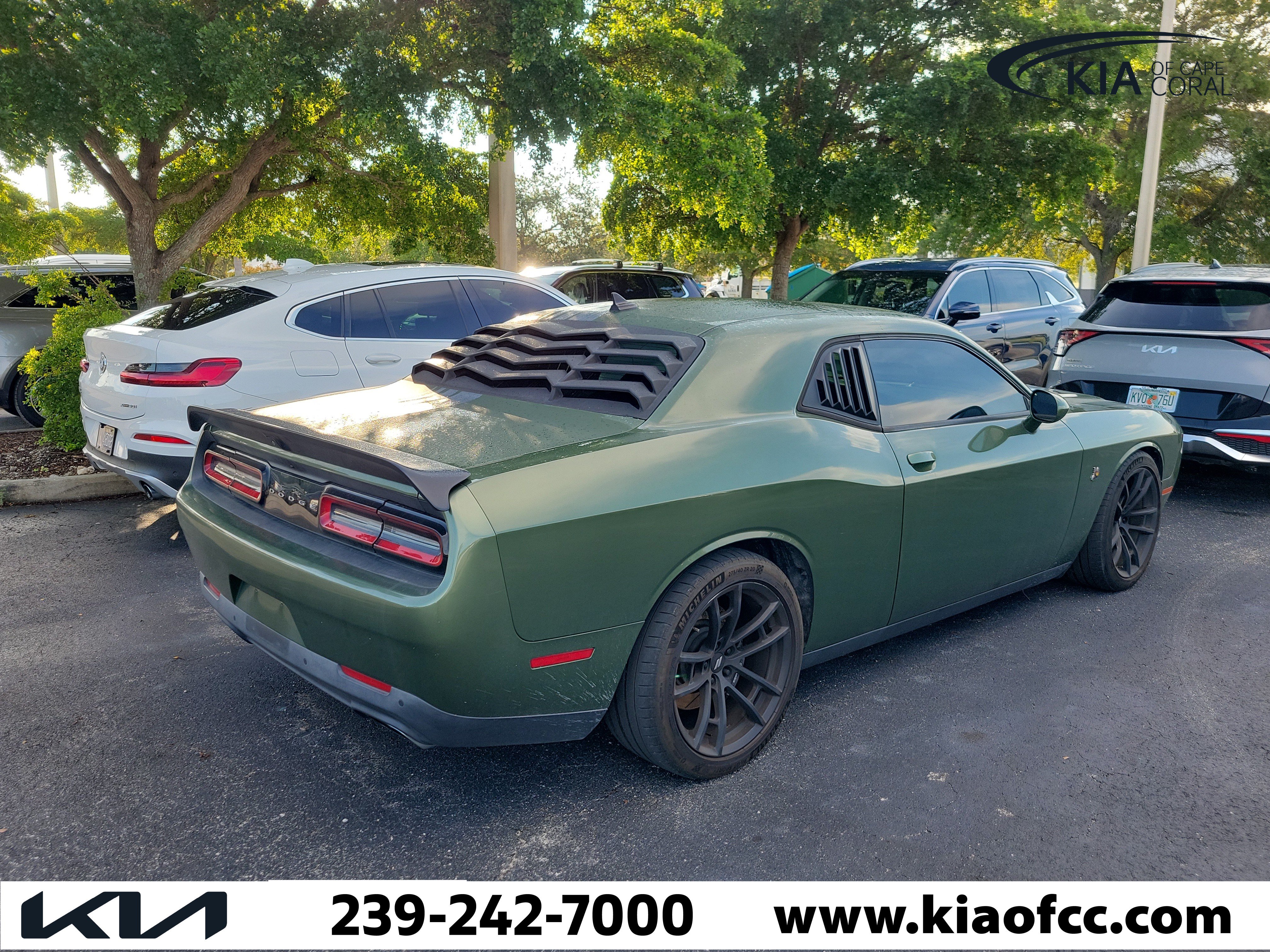 Used 2019 Dodge Challenger R/T Scat Pack w/ Shaker Package RWD image 5