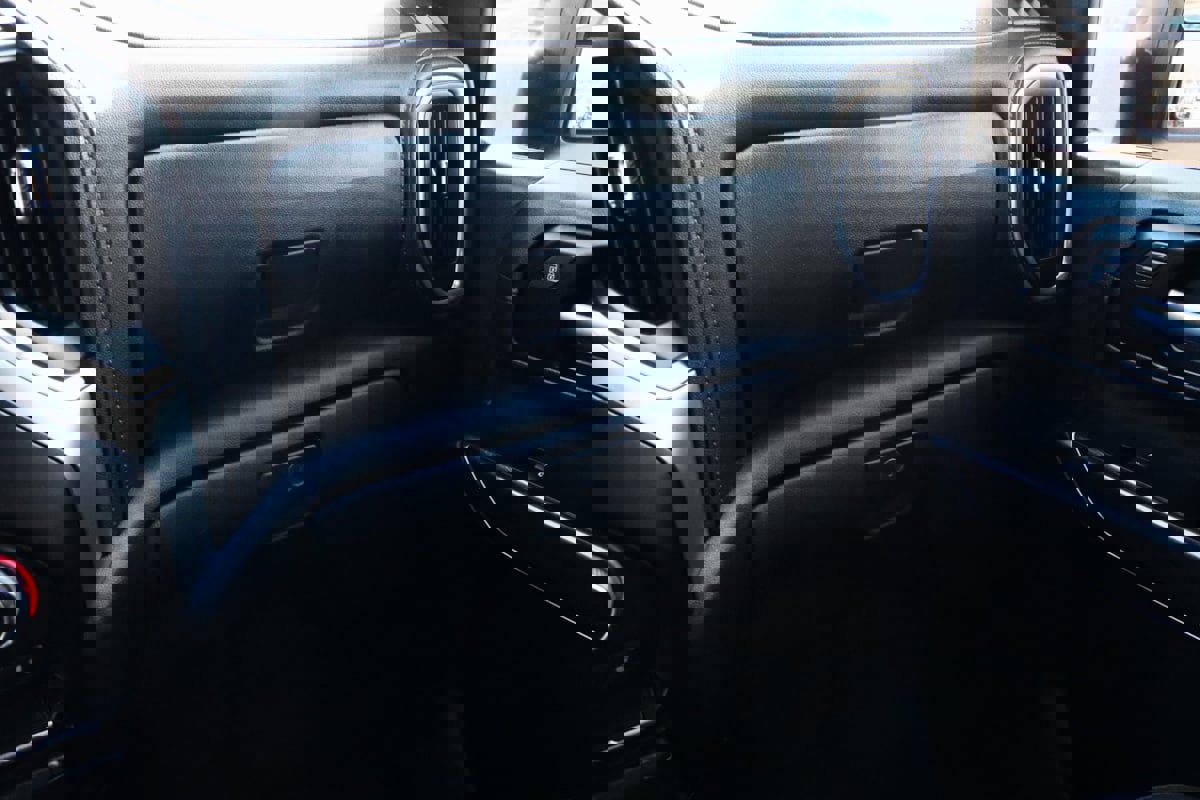 Used 2023 Chevrolet Silverado 3500 LTZ w/ LTZ Convenience Package image 43