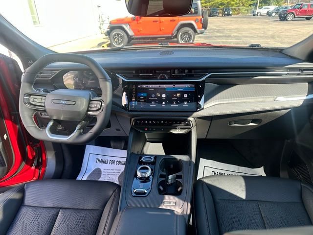 New 2026 Jeep Cherokee Overland w/ Trailer Tow Group AWD/4WD image 18