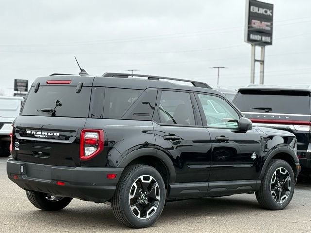 Certified 2021 Ford Bronco Sport Outer Banks w/ Outer Banks Package (96D) image 39