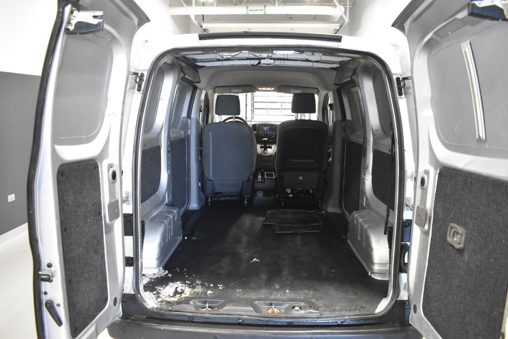 Used 2020 Nissan NV200 S FWD image 29