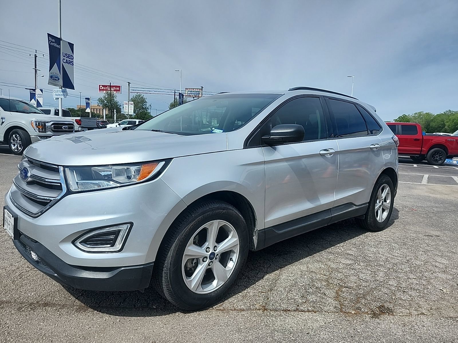 Used 2016 Ford Edge SE image 6
