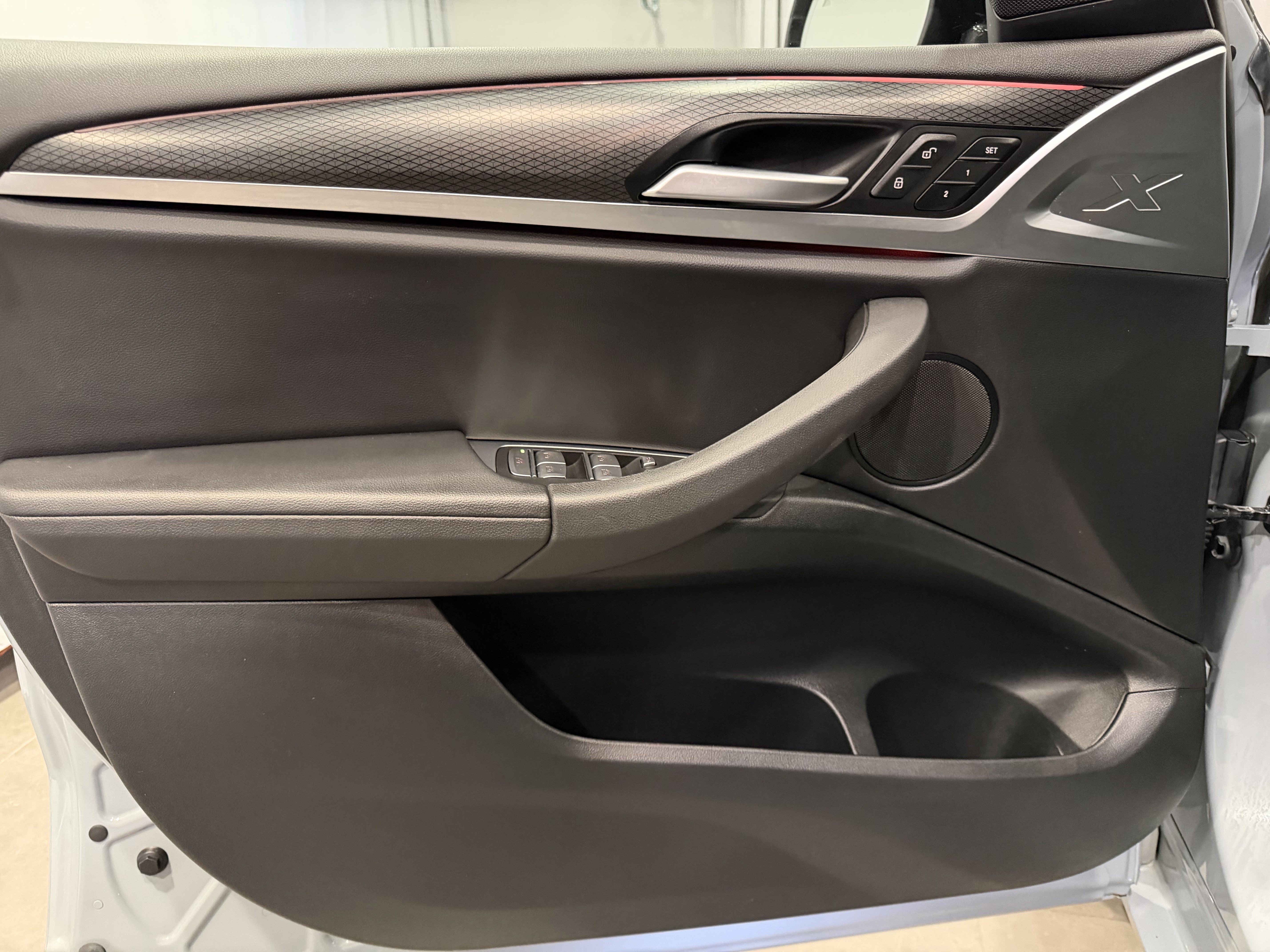 Used 2022 BMW X3 xDrive30i w/ M Sport Package 2 image 12