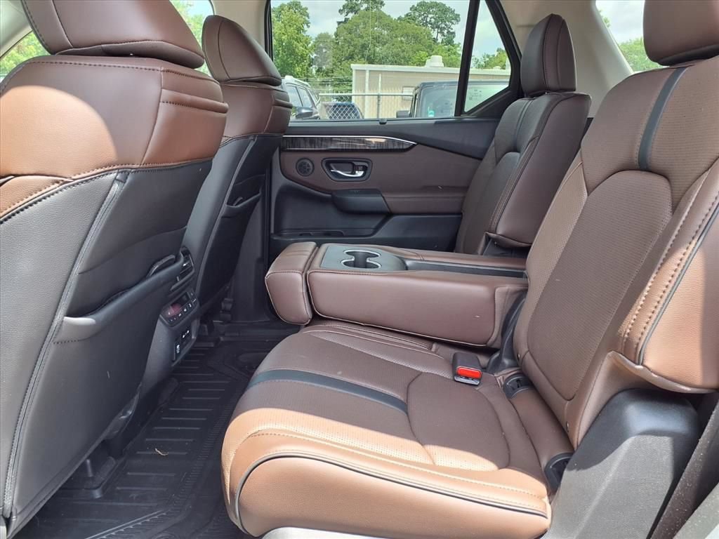 Used 2024 Honda Pilot Elite image 10