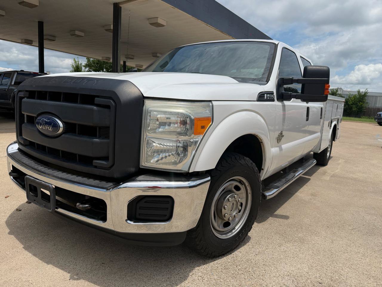 Used 2014 Ford F250 XL w/ Power Equipment Group RWD image 9