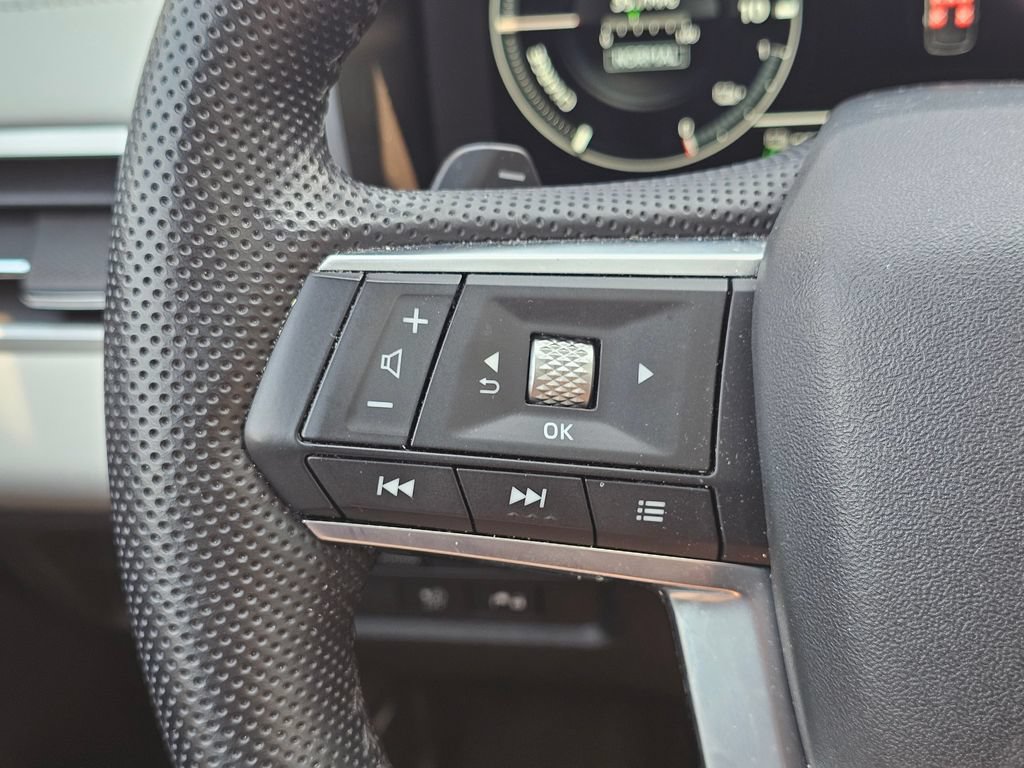 Used 2023 Mitsubishi Outlander SEL 40th Anniversary AWD/4WD image 29