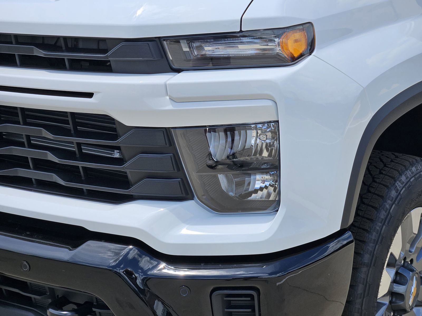 New 2026 Chevrolet Silverado 2500 Custom w/ Custom Value Package AWD/4WD image 11