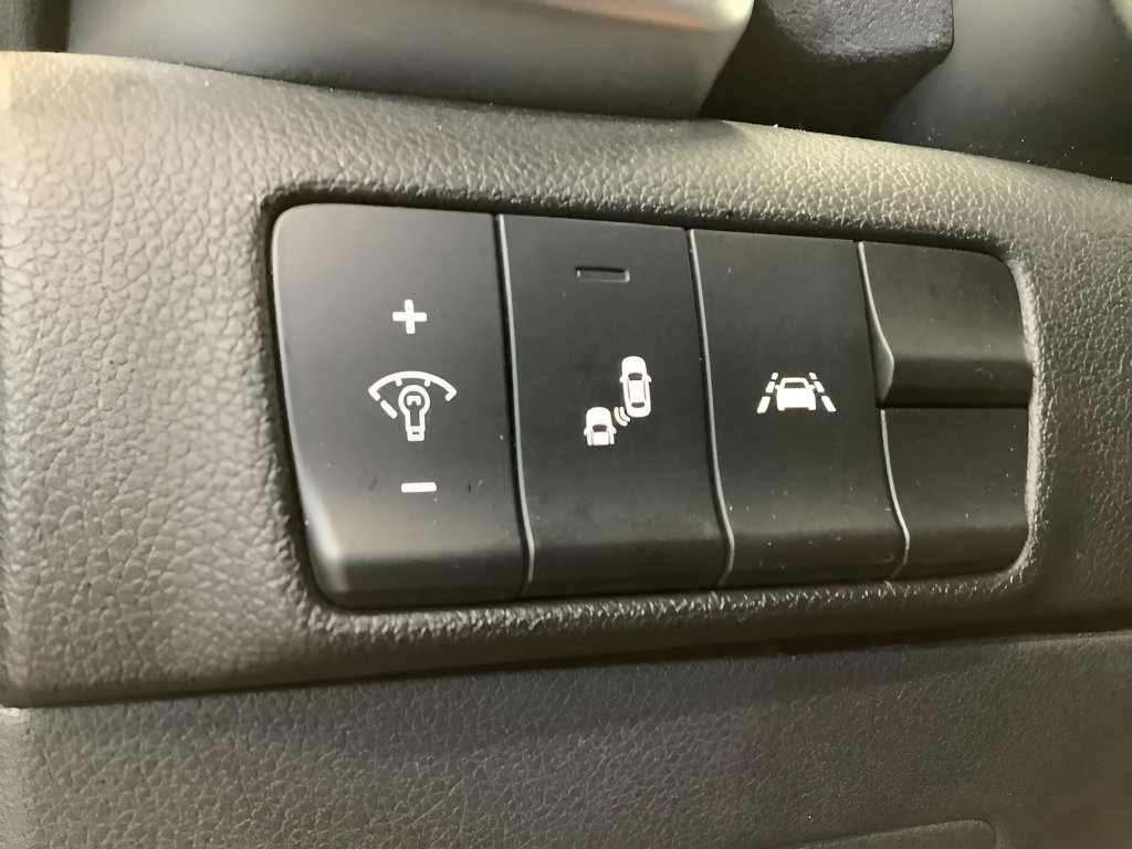 Certified 2021 Kia Sportage LX w/ LX AWD Popular Package image 17