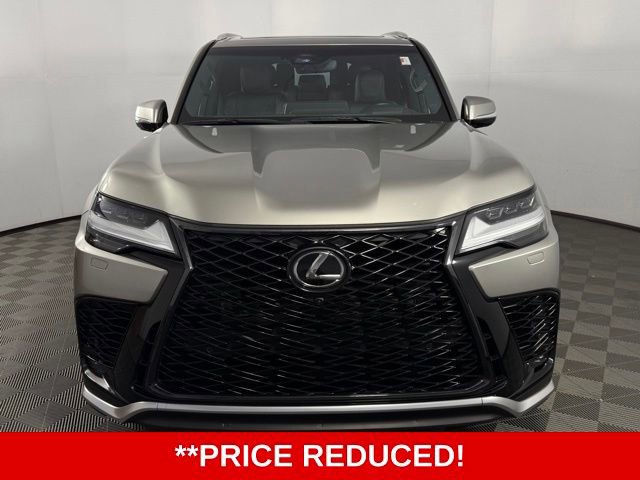 Used 2023 Lexus LX 600 F Sport image 2