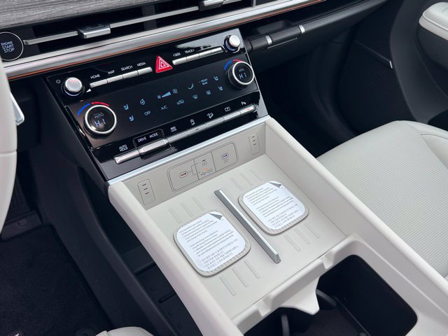 New 2026 Hyundai Santa Fe Limited AWD/4WD image 19