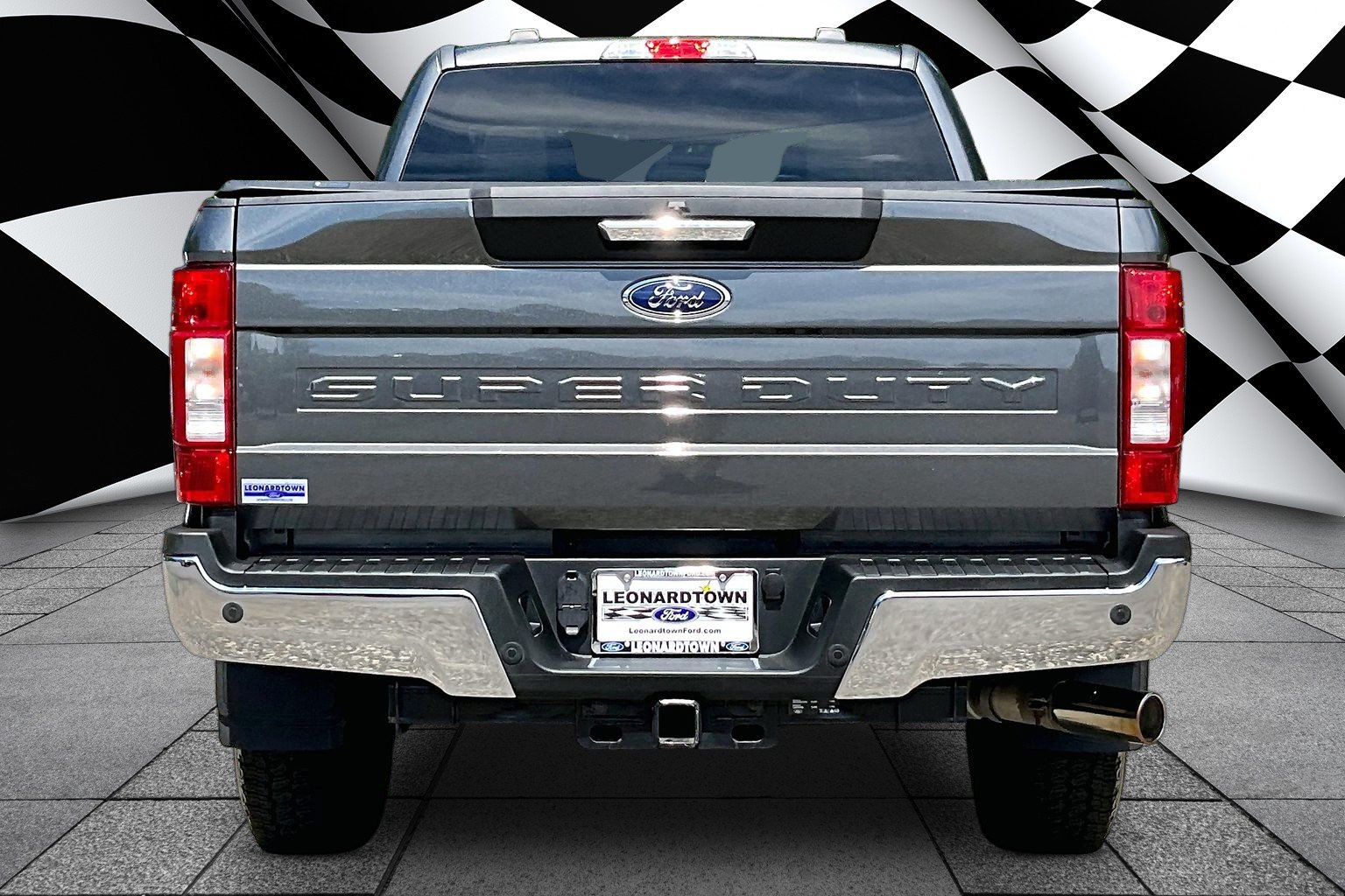 Used 2020 Ford F350 XLT w/ XLT Premium Package AWD/4WD image 4