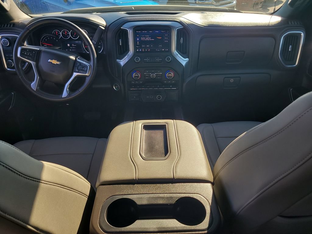 Used 2022 Chevrolet Silverado 1500 LTZ w/ LTZ Premium Package RWD image 16