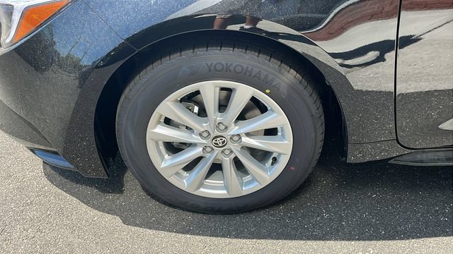 New 2026 Toyota Corolla XLE FWD image 4