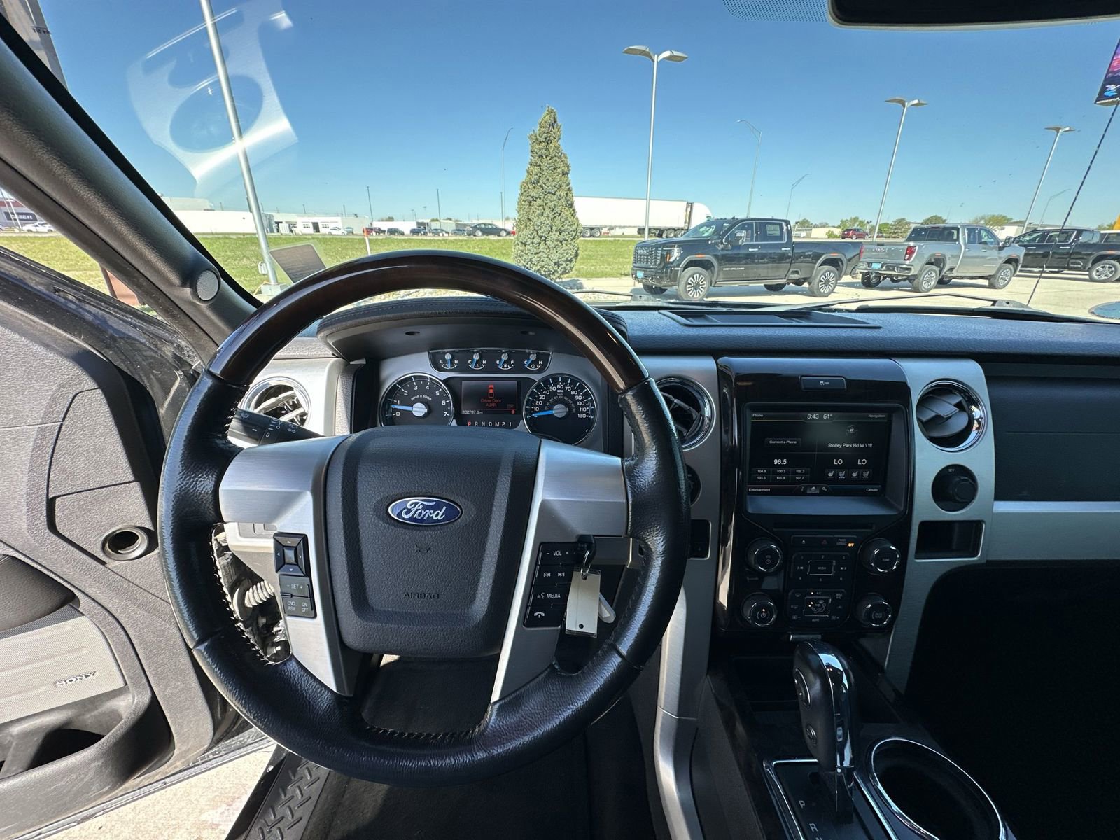 Used 2013 Ford F150 Platinum AWD/4WD image 11