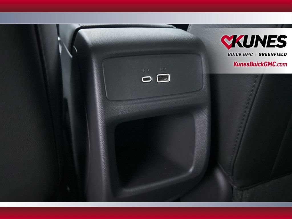 New 2026 Buick Envista Preferred w/ Convenience I Package FWD image 35