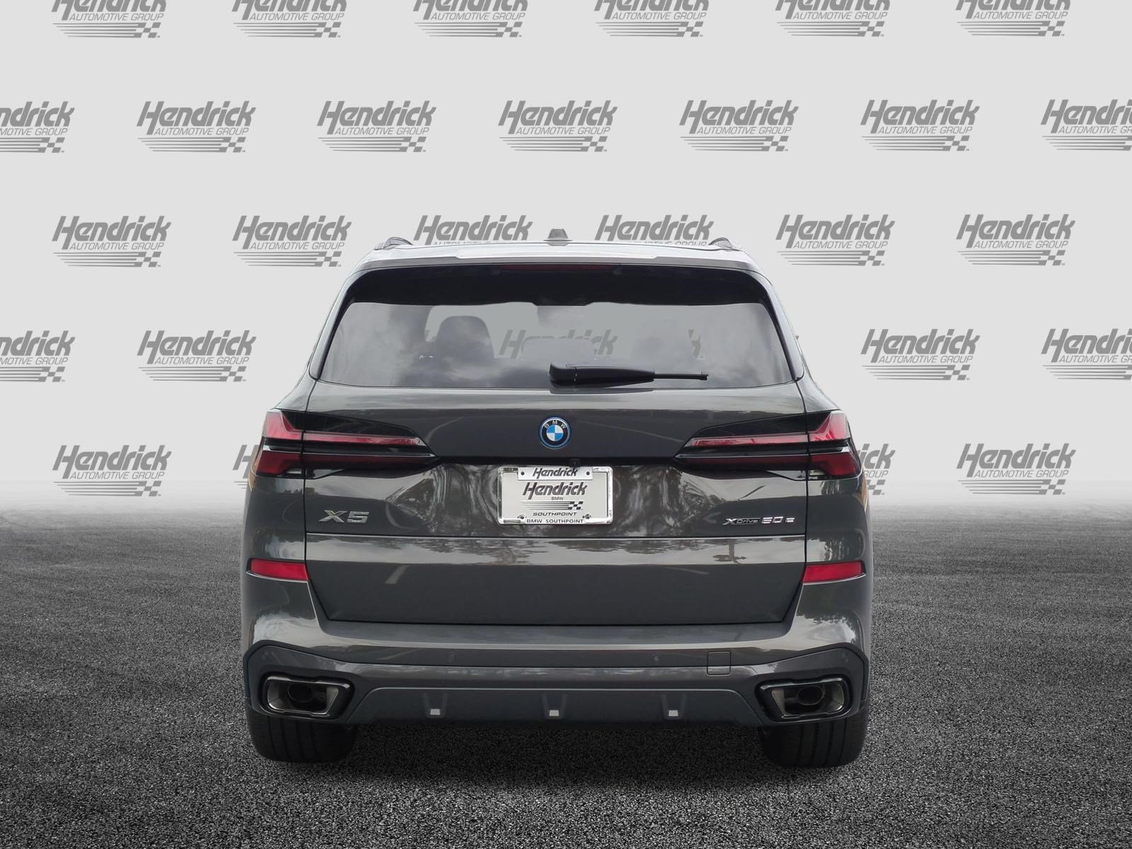 New 2026 BMW X5 xDrive50e w/ Executive Package AWD/4WD image 9