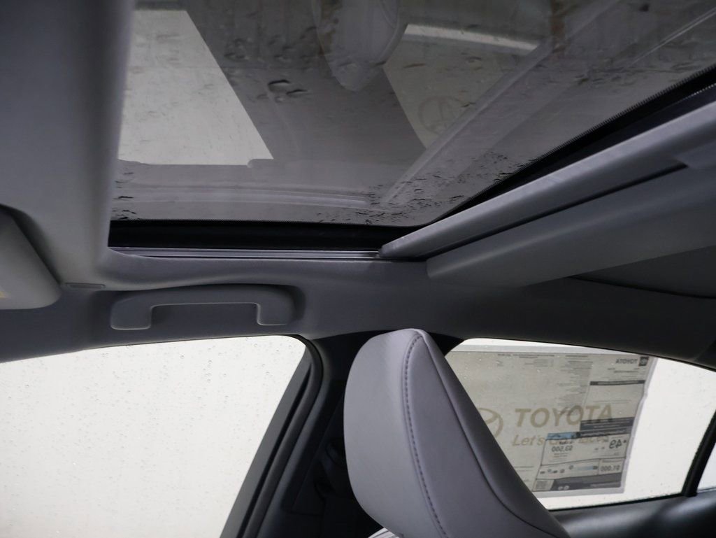 New 2026 Toyota Prius XLE image 39