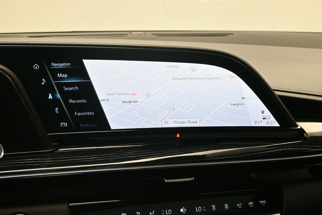 Used 2022 Cadillac Escalade Sport w/ Touring Package AWD/4WD image 16