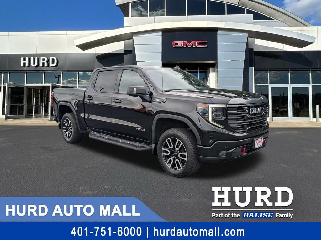 Used 2024 GMC Sierra 1500 AT4 w/ Technology Package AWD/4WD image 1