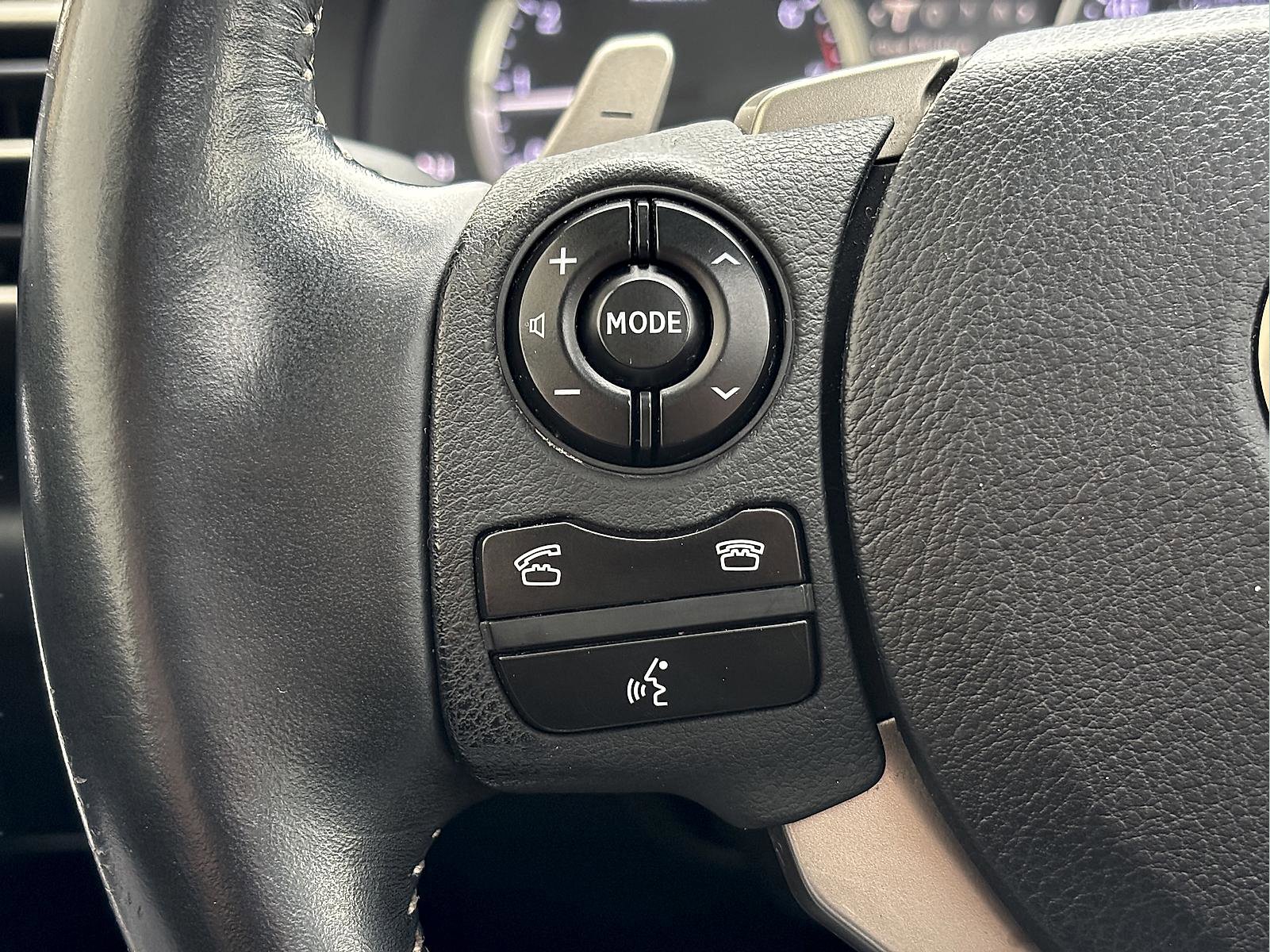 Used 2015 Lexus IS 250 AWD w/ Luxury Package image 32