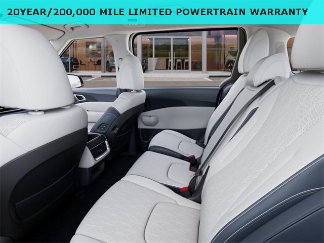 New 2026 Kia Carnival EX image 18