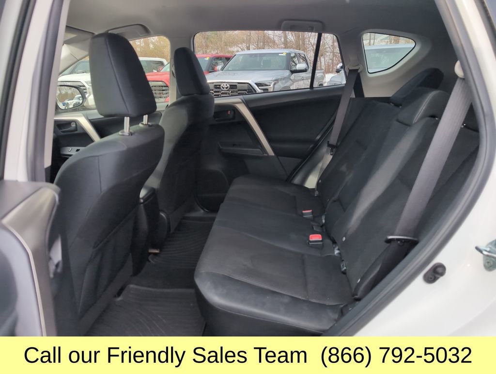 Used 2015 Toyota RAV4 LE image 25