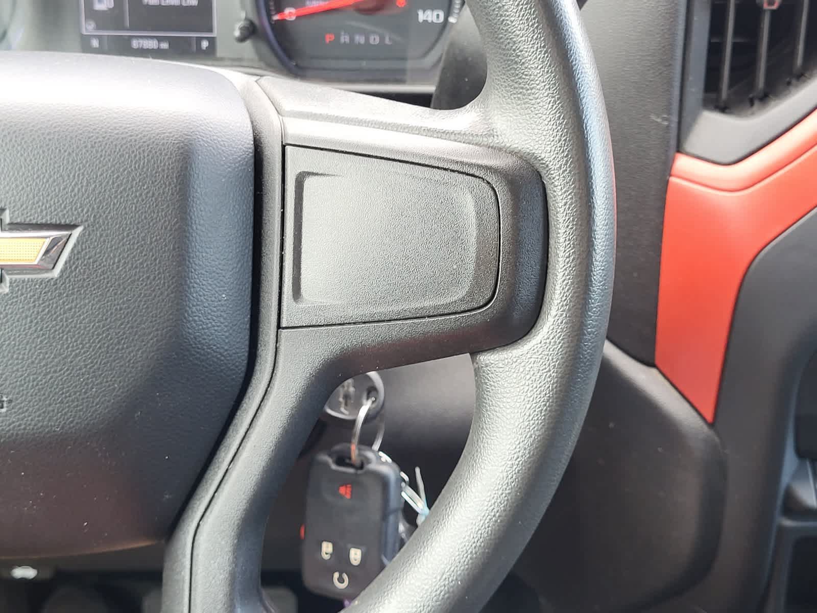 Used 2019 Chevrolet Silverado 1500 Custom w/ Infotainment Package RWD image 18