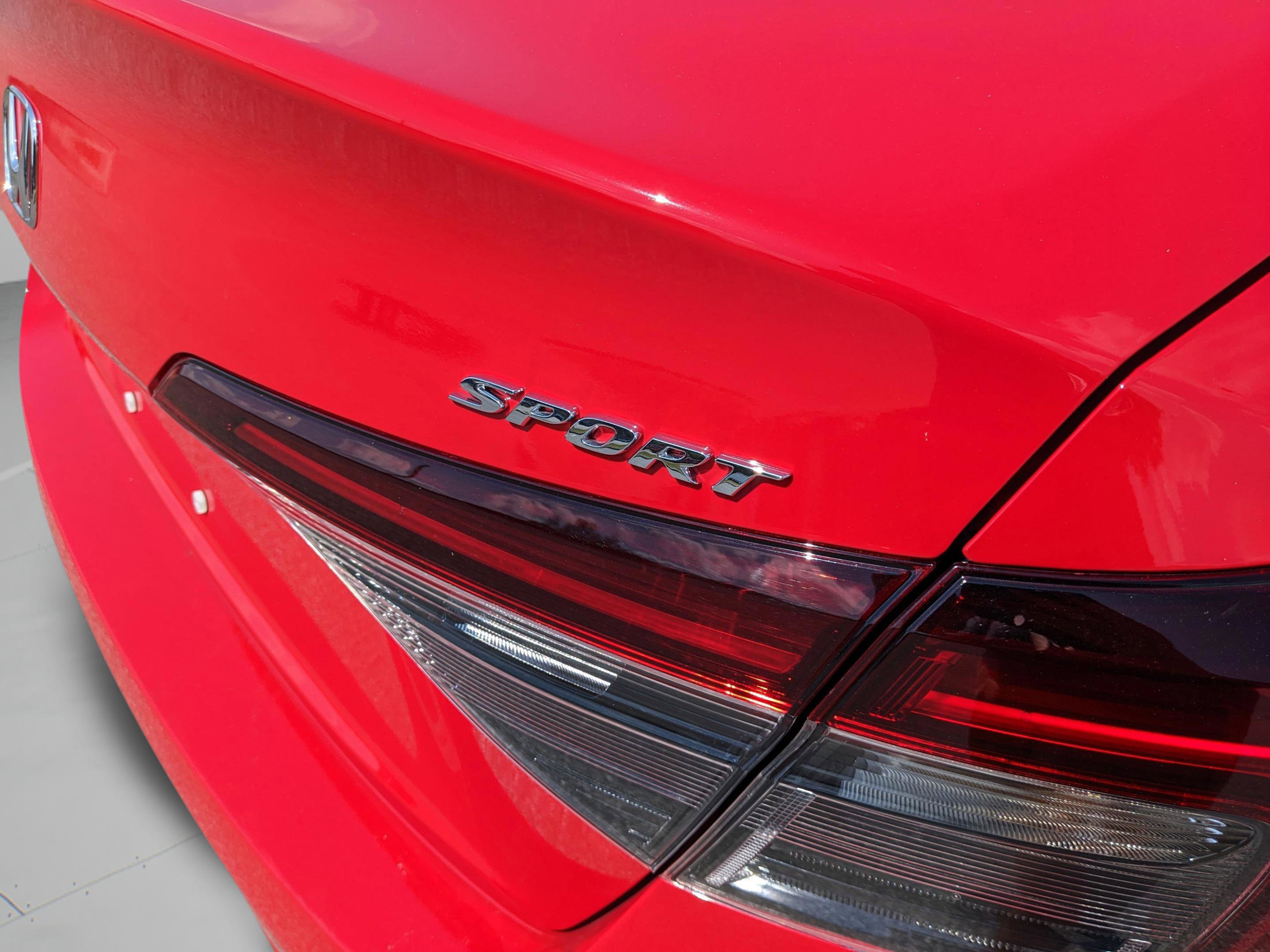 Used 2025 Honda Civic Sport image 12