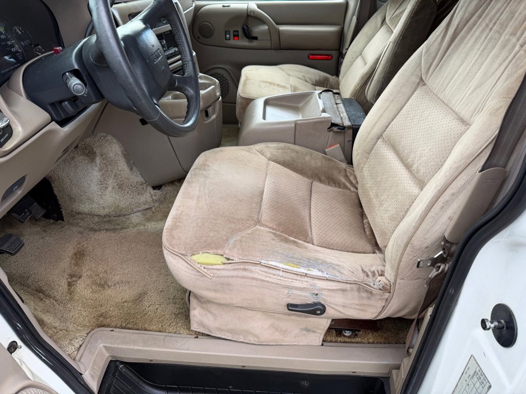 Used 1999 GMC Safari Passenger w/ Marketing Option Pkg 3 RWD image 9