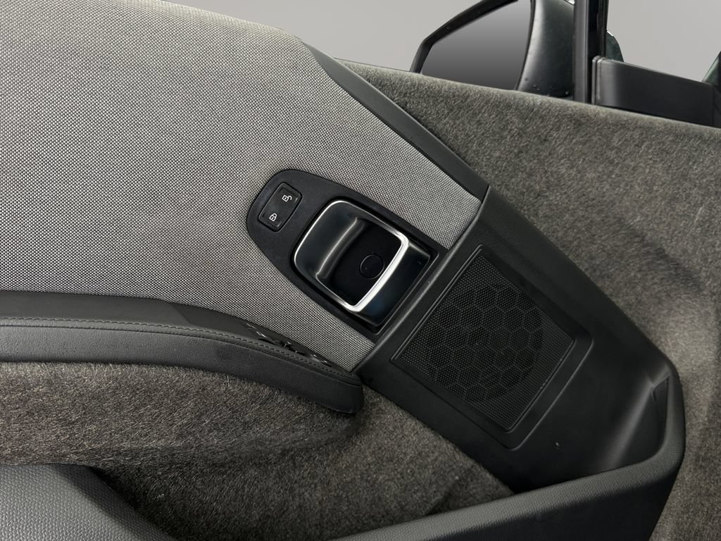 Used 2019 BMW i3 RWD image 18