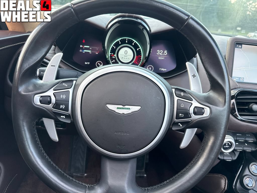 Used 2021 Aston Martin V8 Vantage Roadster RWD image 14