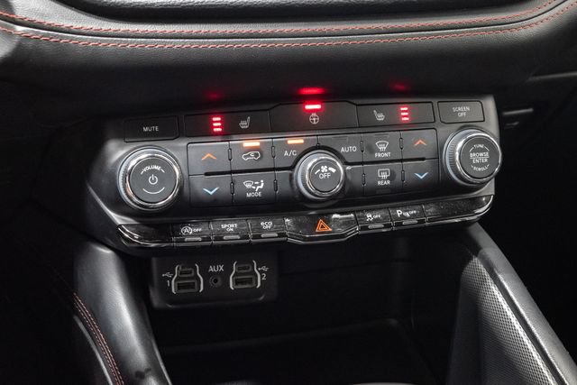 Used 2023 Dodge Durango GT AWD/4WD image 19