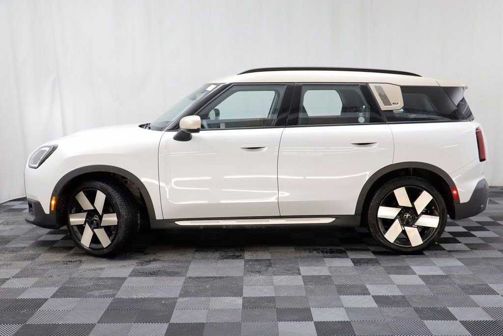 Certified 2025 MINI Cooper Countryman S image 4