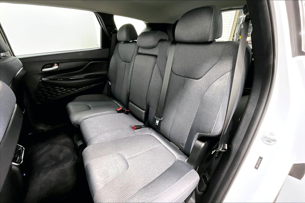 Used 2023 Hyundai Santa Fe SEL image 34