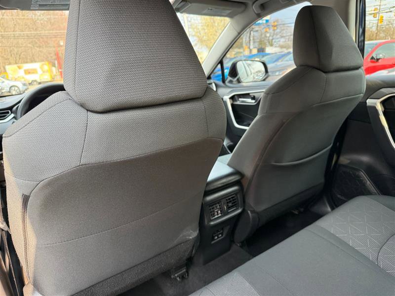 Used 2023 Toyota RAV4 XLE image 35