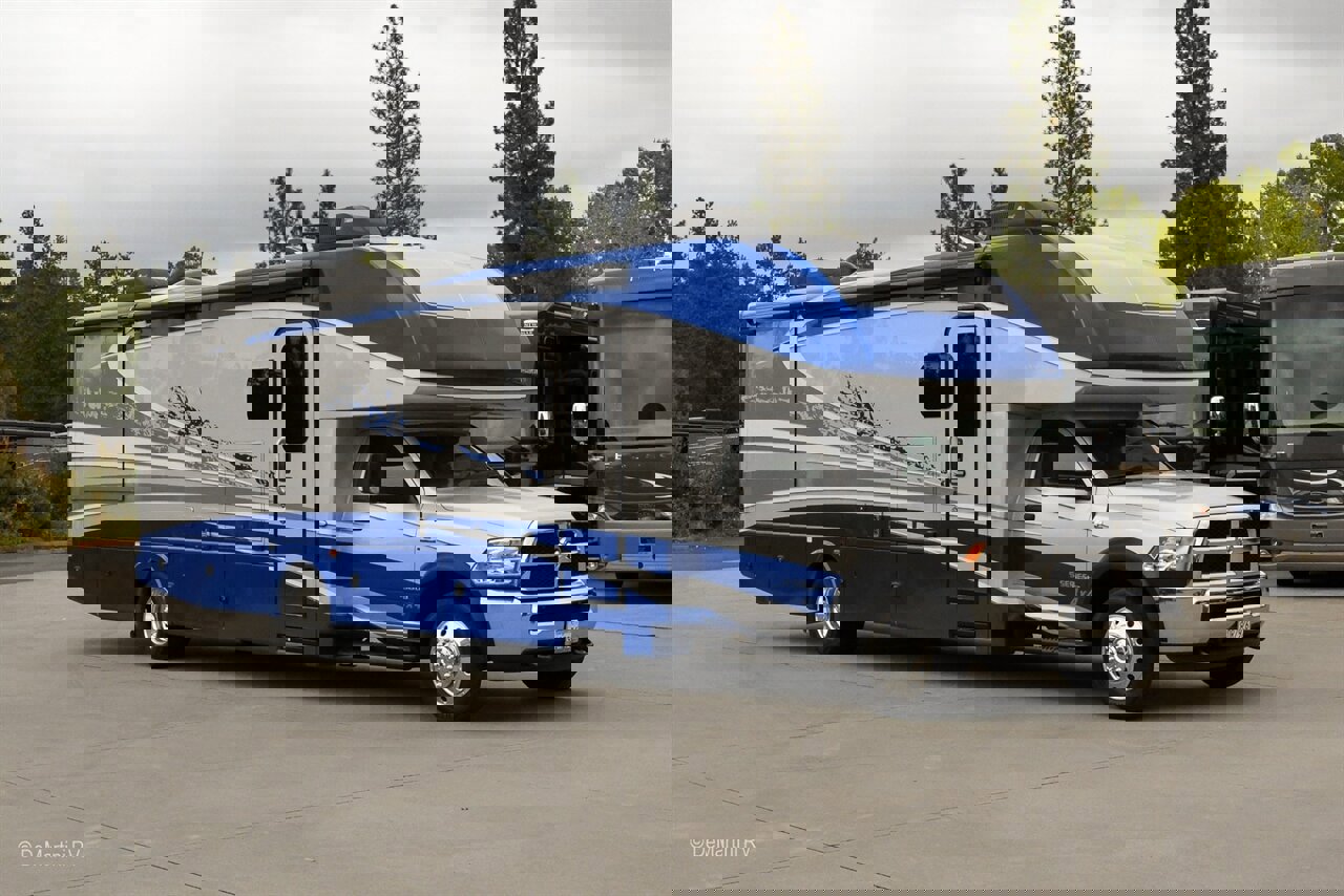 Used 2017 RAM 5500 SLT w/ Quick Order Package 29G SLT
