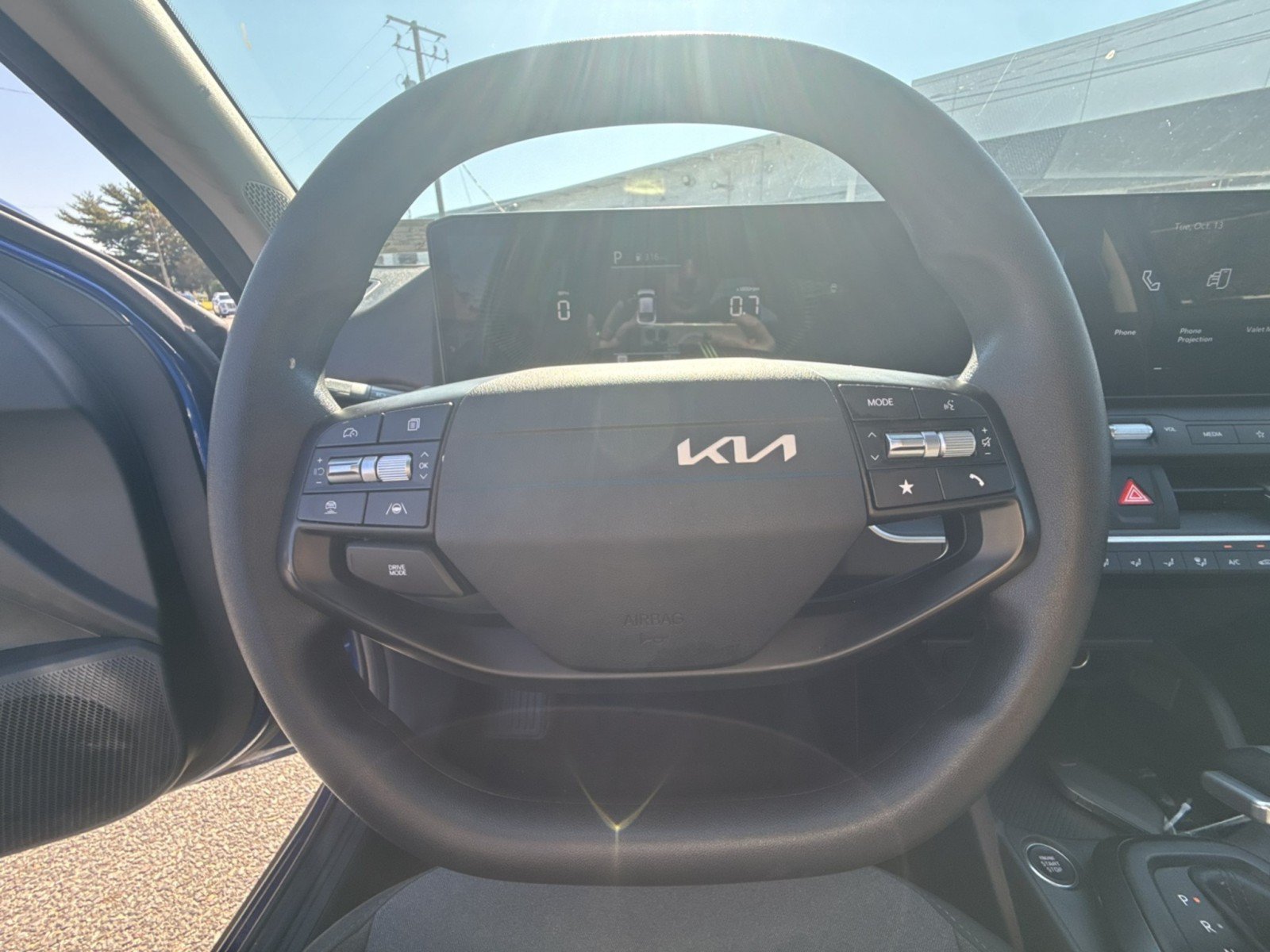 Used 2025 Kia K4 FWD image 17