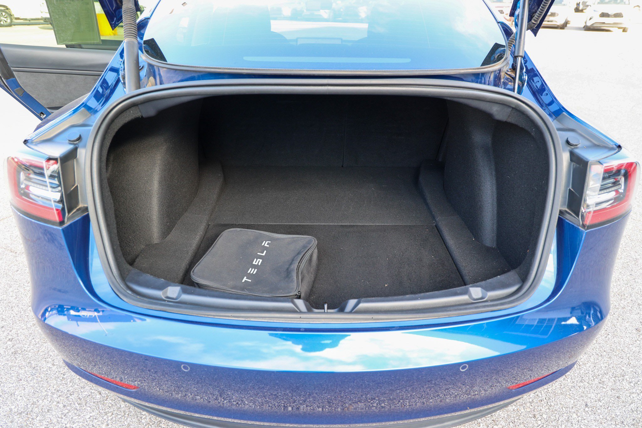Used 2022 Tesla Model 3 Performance AWD/4WD image 22