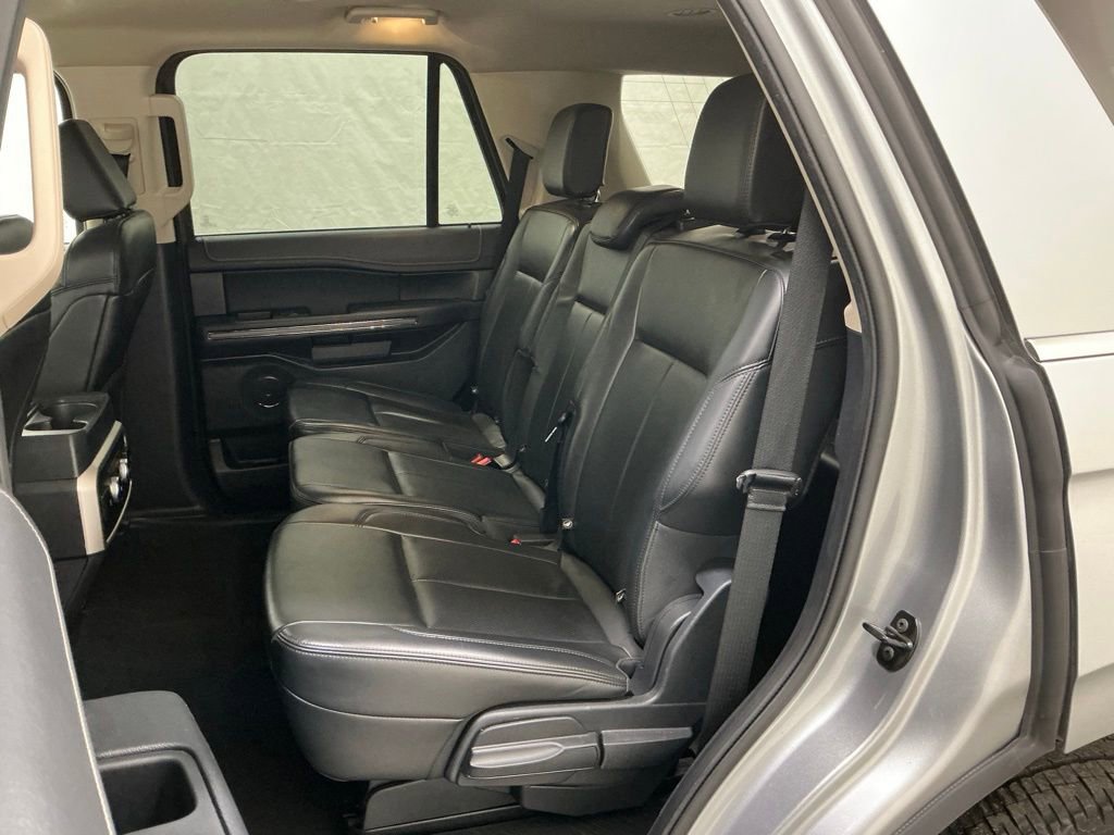Used 2024 Ford Expedition XLT image 20