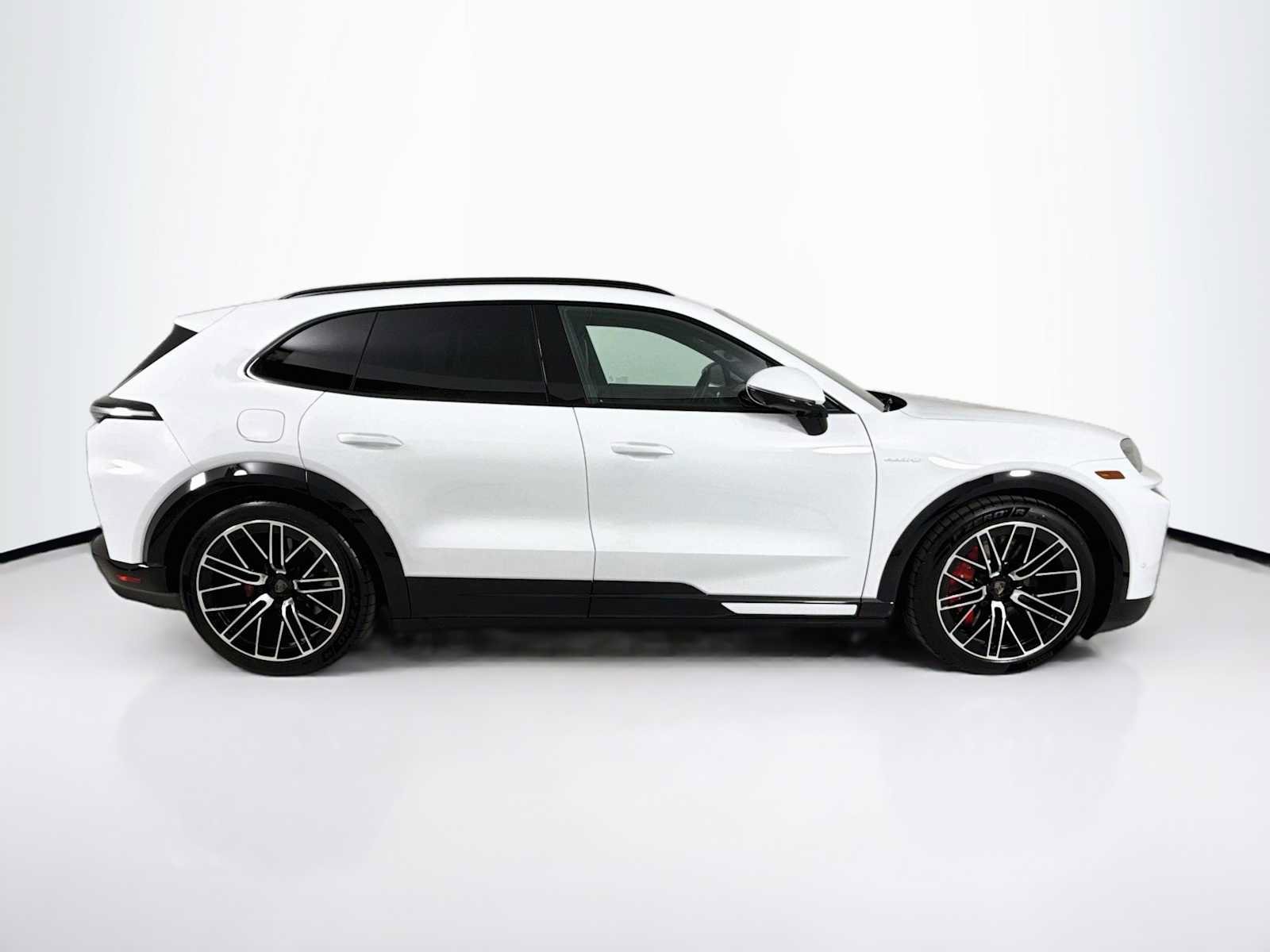 New 2026 Porsche Cayenne Turbo Electric AWD/4WD image 8