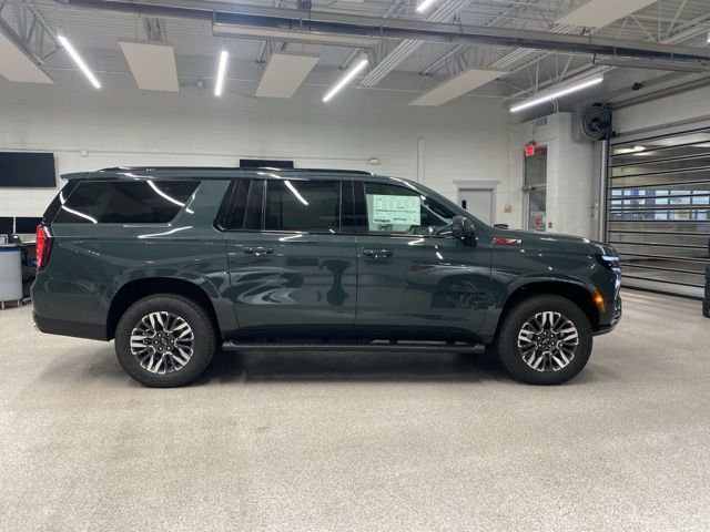 New 2026 Chevrolet Suburban Z71 w/ Comfort Package image 4