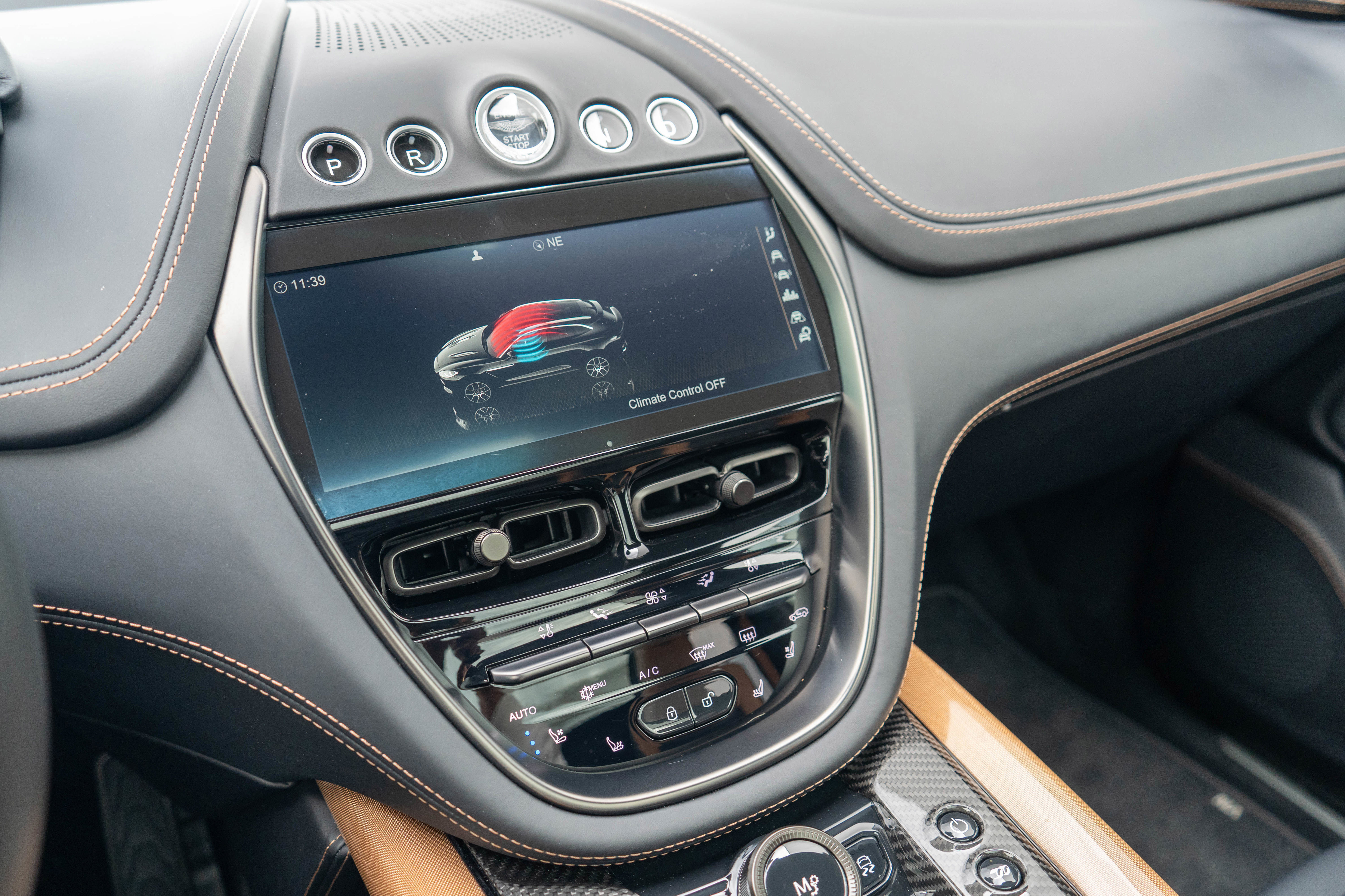 Used 2023 Aston Martin DBX 707 AWD/4WD image 23