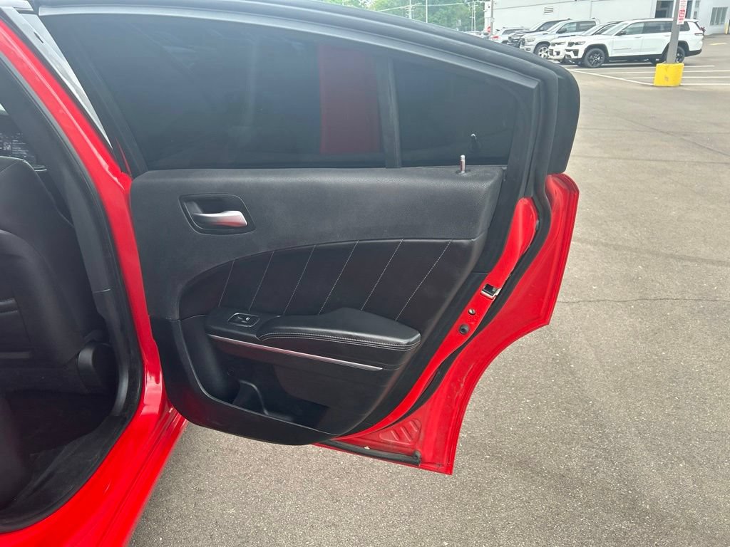 Used 2018 Dodge Charger GT AWD/4WD image 17