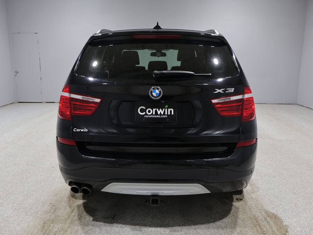 Used 2017 BMW X3 xDrive28i video 3
