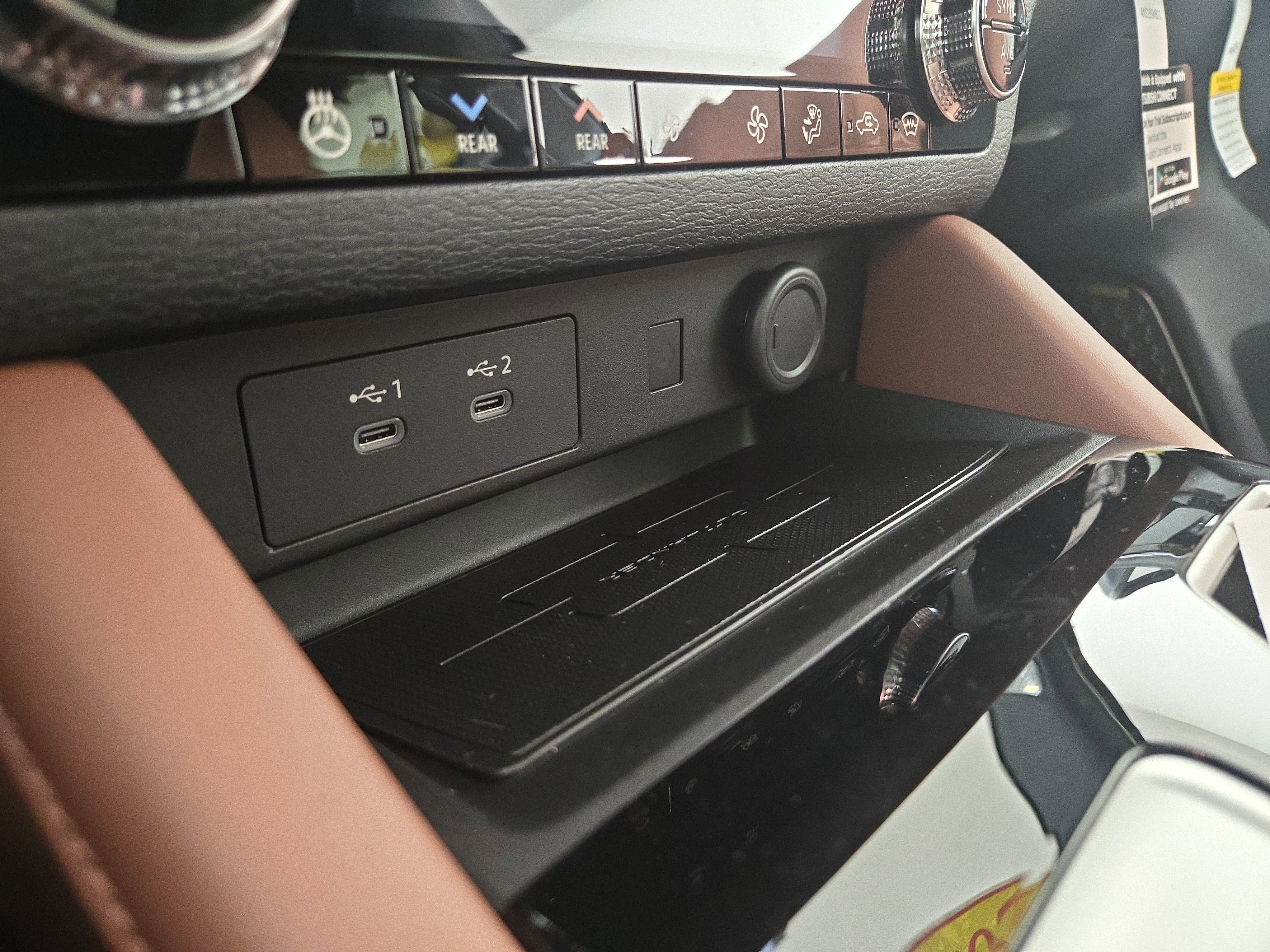 New 2026 Mitsubishi Outlander SEL image 28