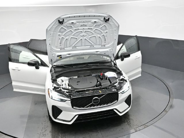 New 2027 Volvo XC60 B5 Ultra AWD/4WD image 50