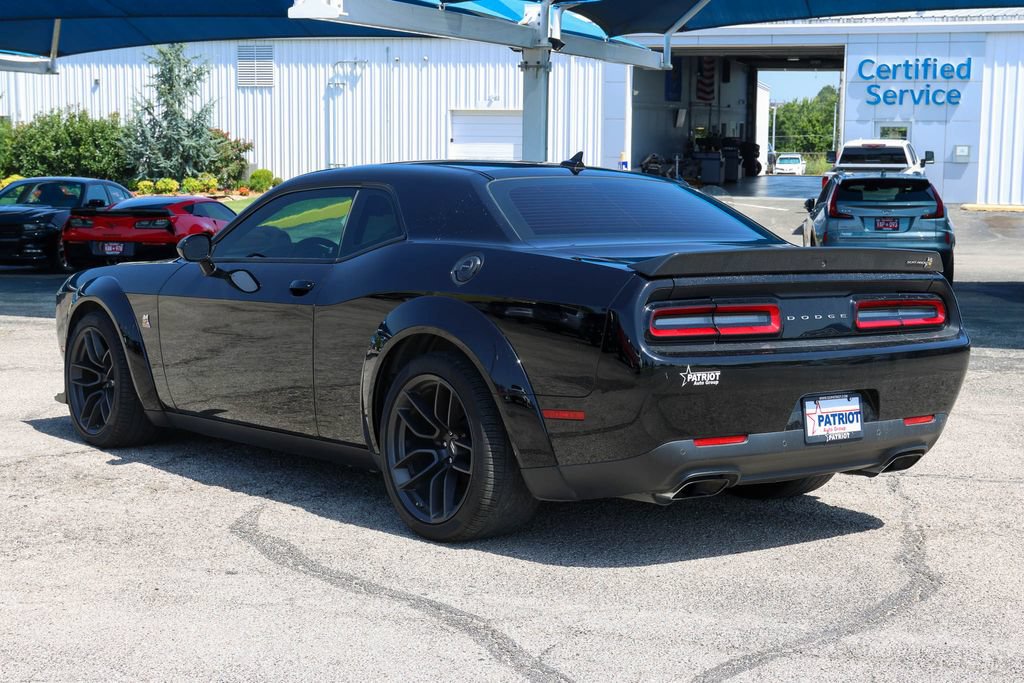 Used 2022 Dodge Challenger R/T Scat Pack RWD image 3