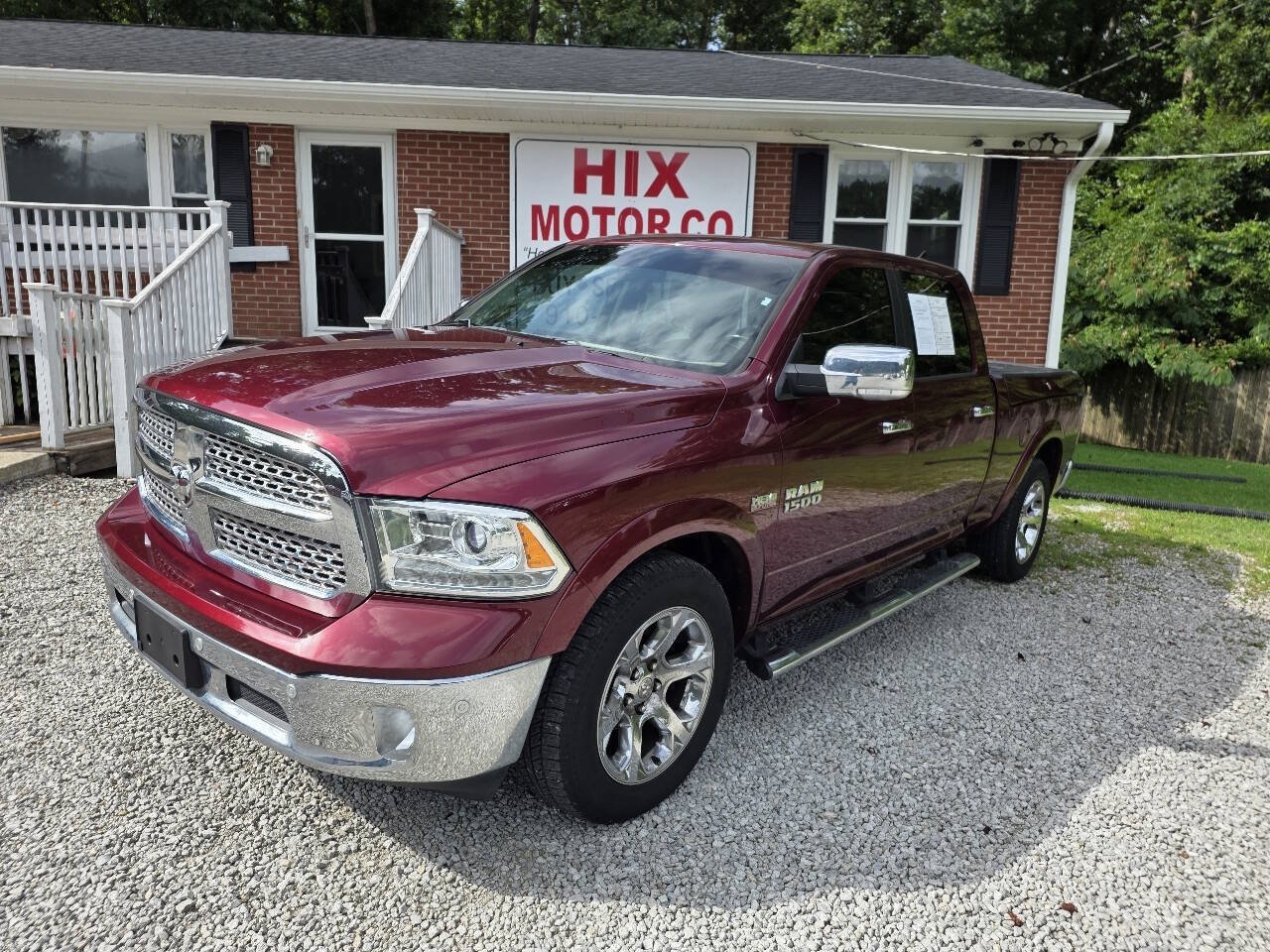 Used 2018 RAM 1500 Laramie w/ Convenience Group AWD/4WD image 1