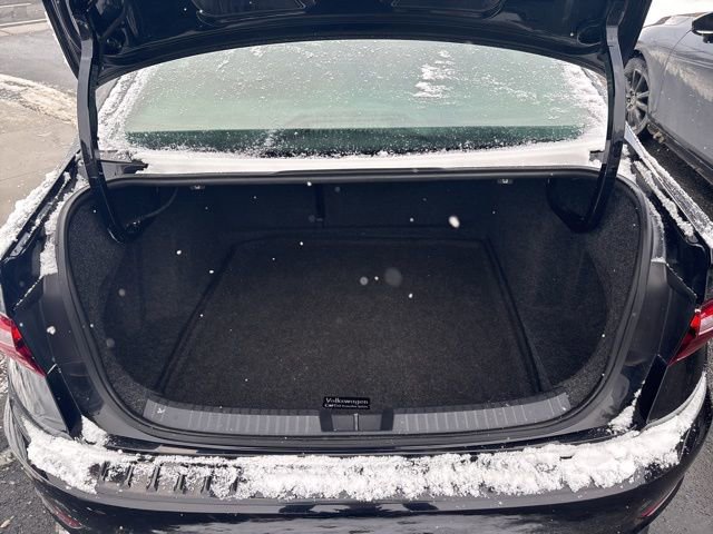 Used 2020 Volkswagen Jetta GLI image 13